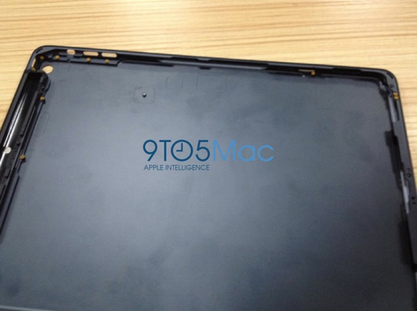 หลุด! ภาพฝาหลัง iPad 5 ดูคล้าย iPad Mini หลุด! ภาพฝาหลัง iPad 5 ดูคล้าย iPad Mini