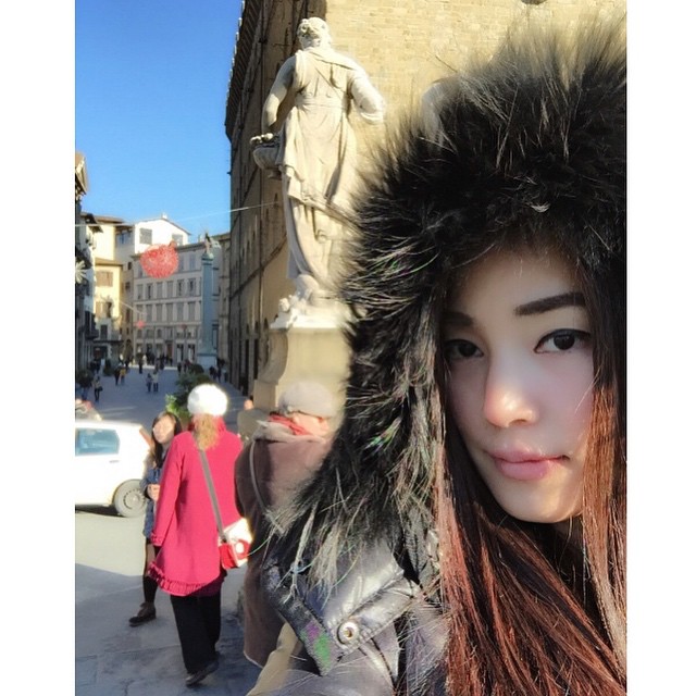 เมย์ เที่ยวอิตาลีกับครอบครัวปาล์ม เมย์ เที่ยวอิตาลีกับครอบครัวปาล์ม