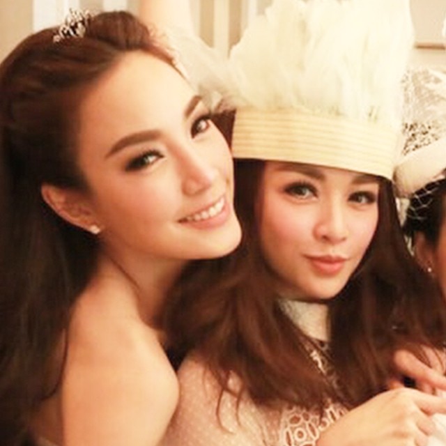 เพื่อนดาราให้กำลังใจ เมย์ พิชญ์นาฏ หลังมีดราม่าฉะสารวัตรโจ้ เพื่อนดาราให้กำลังใจ เมย์ พิชญ์นาฏ หลังมีดราม่าฉะสารวัตรโจ้