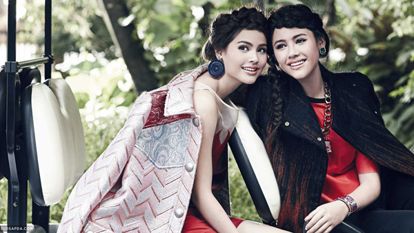 ญาญ่า อุรัสยา และ แคทรียา ญาญ่า อุรัสยา และ แคทรียา