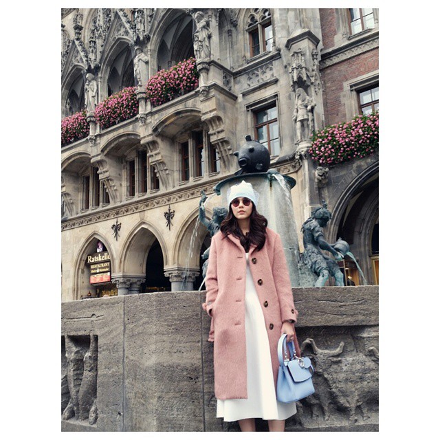 ชมพู่ อารยา พาคุณแม่เที่ยวเยอรมนี ชมพู่ อารยา พาคุณแม่เที่ยวเยอรมนี