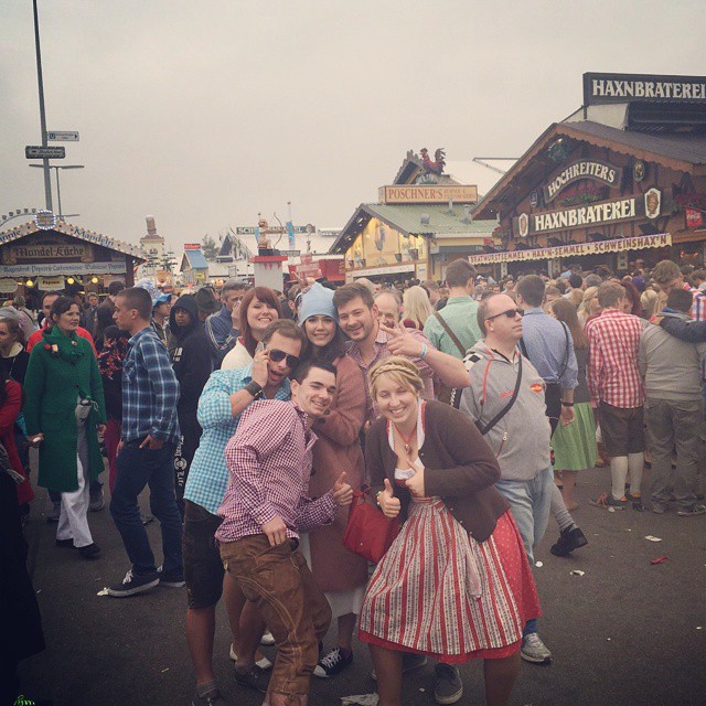 ชมพู่ อารยา พาคุณแม่เที่ยวเยอรมนี ชมพู่ อารยา พาคุณแม่เที่ยวเยอรมนี