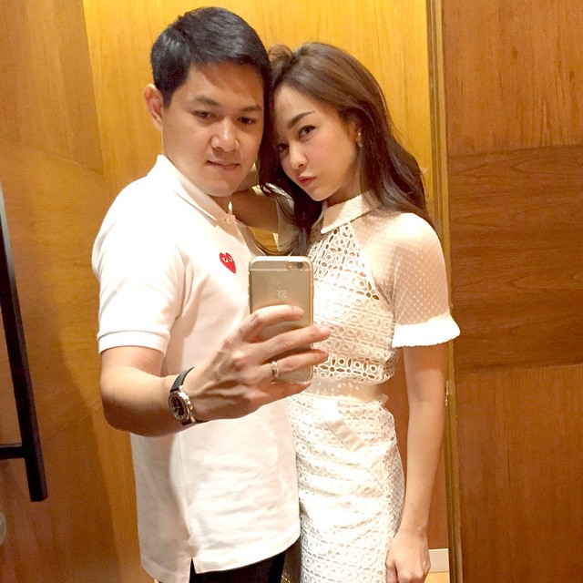 เป้ย ปานวาด ป็อบ นิธิ เป้ย ปานวาด ป็อบ นิธิ