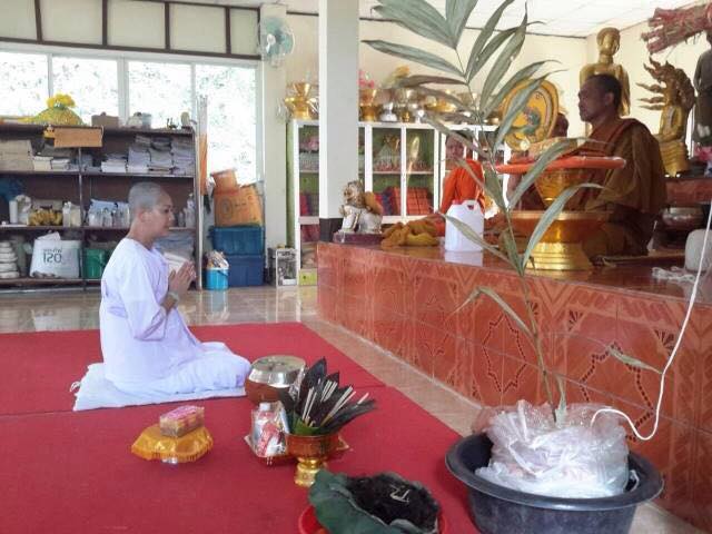 เอ๋ อัจฉรา ทองเทพ เอ๋ อัจฉรา ทองเทพ