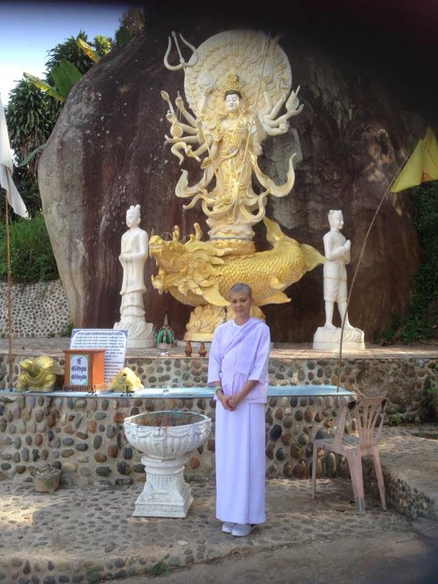 เอ๋ อัจฉรา ทองเทพ