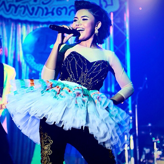 ตั๊กแตน ชลดา ตั๊กแตน ชลดา