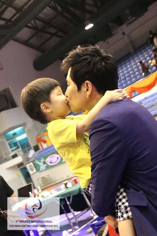 ลูกชายโค้ชเช ลูกชายโค้ชเช