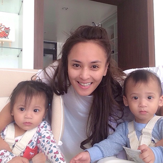 อัพเดทภาพ ครอบครัวฮิปฮอป เวย์ นานา น้องบีน่า บรู๊คลิน อัพเดทภาพ ครอบครัวฮิปฮอป เวย์ นานา น้องบีน่า บรู๊คลิน