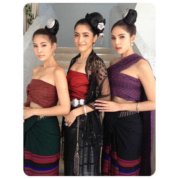 งานบวงสรวงละคร คุ้มนางครวญ งานบวงสรวงละคร คุ้มนางครวญ