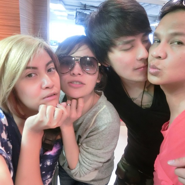 แทคง้อต้นหอม แทคง้อต้นหอม