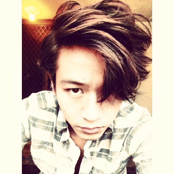 โทนี่ รากแก่น โทนี่ รากแก่น