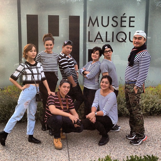 อเล็กซ์ เต้ย ควงคู่ถ่ายแบบที่ฝรั่งเศส อเล็กซ์ เต้ย ควงคู่ถ่ายแบบที่ฝรั่งเศส