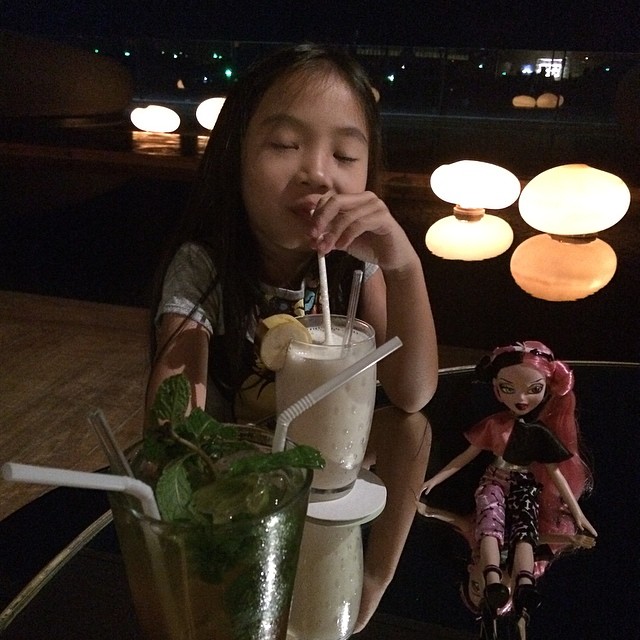 หนิง ศรัยฉัตร โบ๊ท จามร น้องเบลล่า ยกครอบครัวเที่ยวพัทยา หนิง ศรัยฉัตร โบ๊ท จามร น้องเบลล่า ยกครอบครัวเที่ยวพัทยา