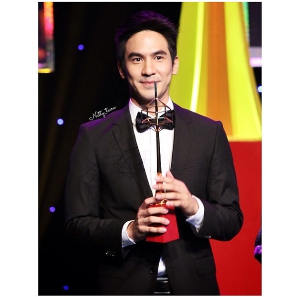 โป๊ป ธนวรรธน์ โป๊ป ธนวรรธน์