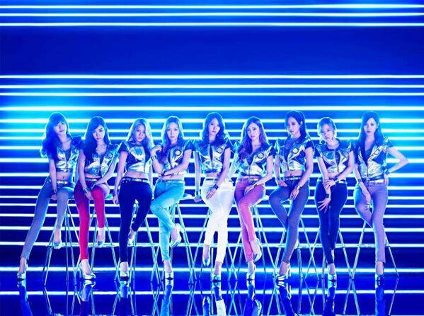 SNSD (Girls\' Generation) - Galaxy Supernova MV SNSD (Girls\' Generation) - Galaxy Supernova MV