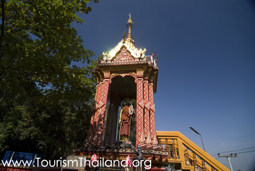 อนุสาวรีย์ครูบาศรีวิชัย อนุสาวรีย์ครูบาศรีวิชัย