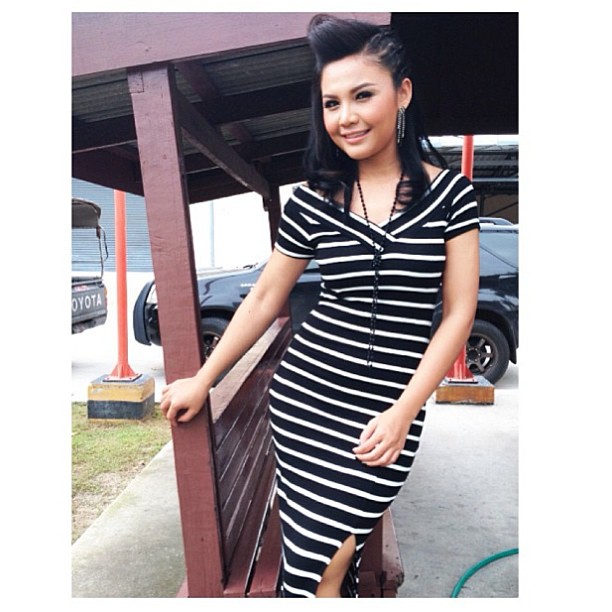 ตั๊กแตน ชลดา ตั๊กแตน ชลดา