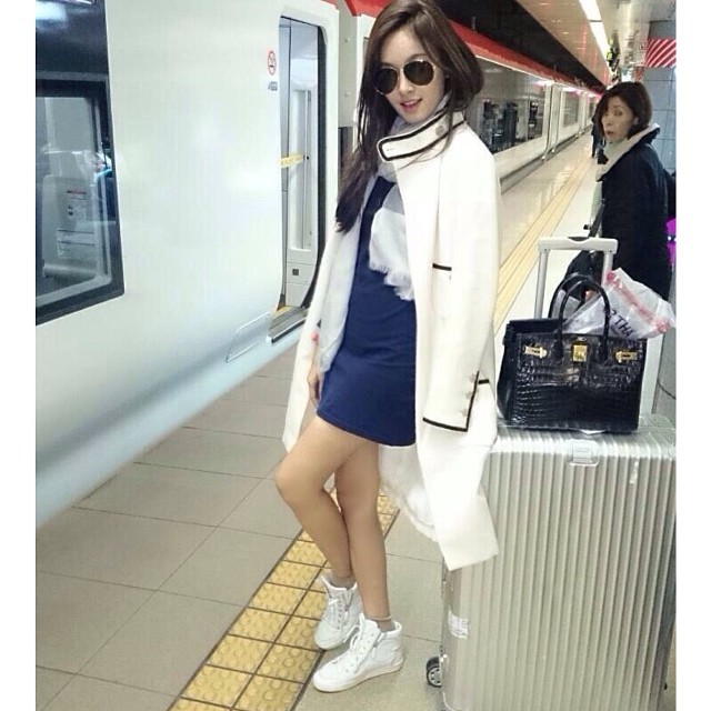 ปอย ตรีชฎา ปอย ตรีชฎา