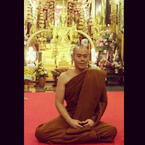 เป๊ก สัณชัย เองตระกูล เป๊ก สัณชัย เองตระกูล