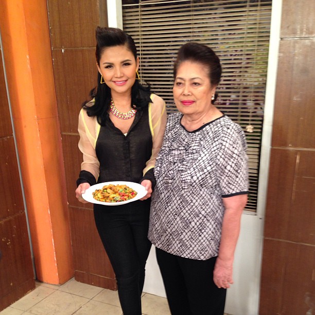 ตั๊กแตน ชลดา ตั๊กแตน ชลดา