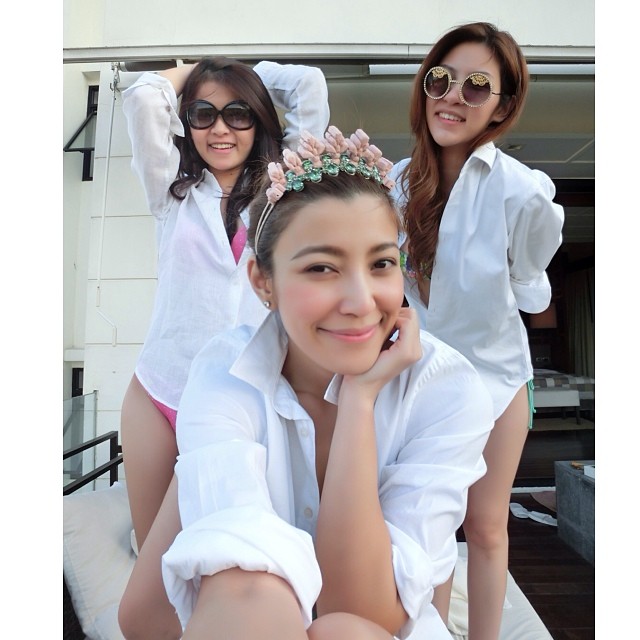 เอมมี่ มรกต เอมมี่ มรกต