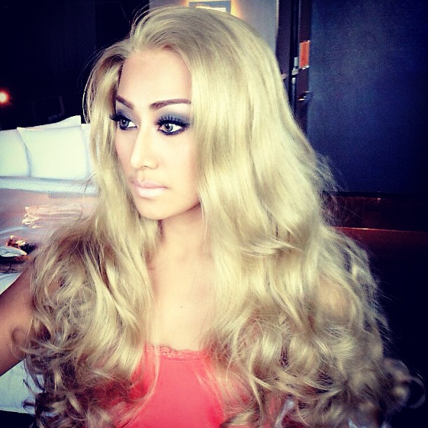 แอน มิตรชัย แอน มิตรชัย