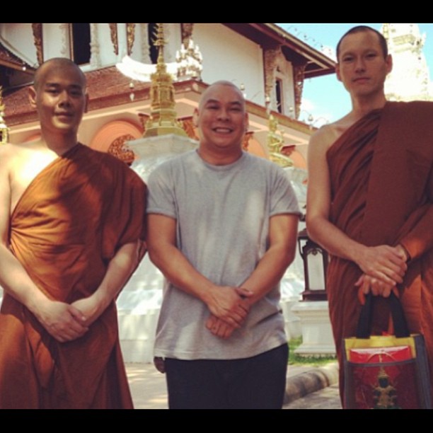 เป๊ก สัณชัย เองตระกูล เป๊ก สัณชัย เองตระกูล