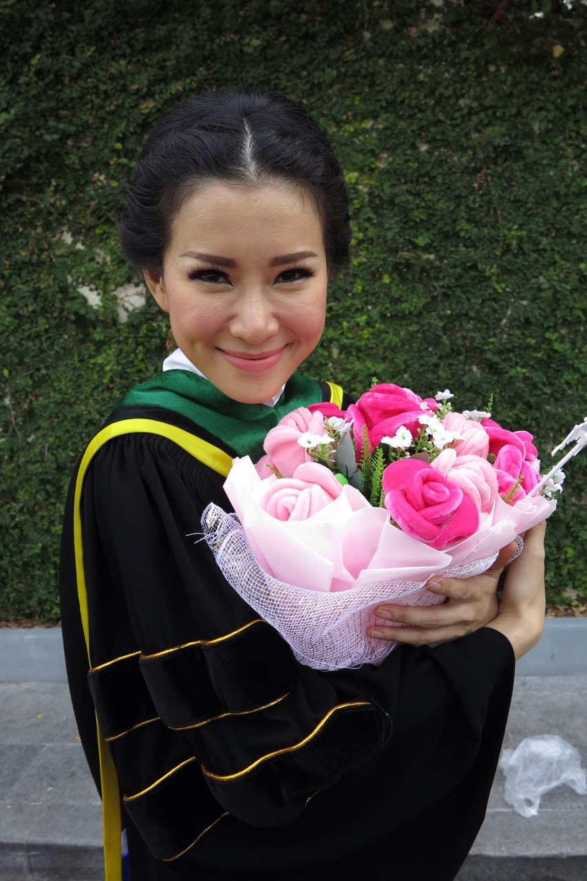 เบลล์ มนัญญา ลิ่มเสถียร เบลล์ มนัญญา ลิ่มเสถียร