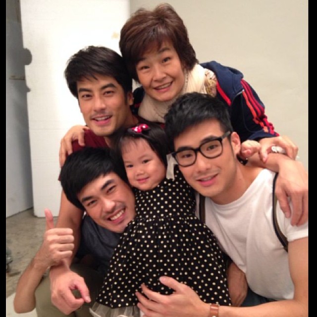 บอย ปกรณ์ พาครอบครัว เที่ยวปารีส บอย ปกรณ์ พาครอบครัว เที่ยวปารีส