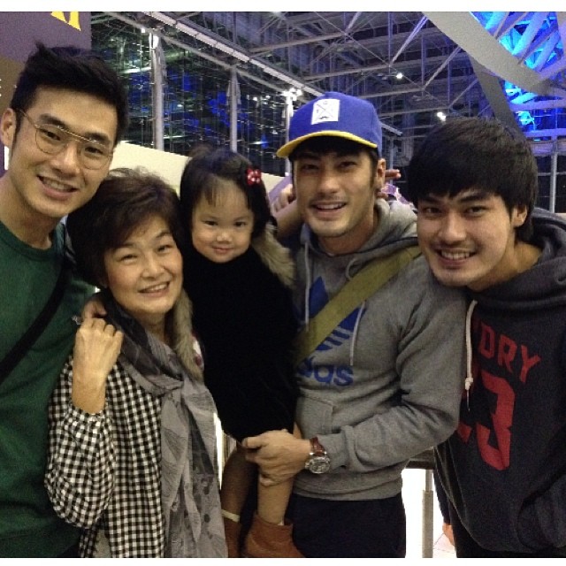 บอย ปกรณ์ พาครอบครัว เที่ยวปารีส บอย ปกรณ์ พาครอบครัว เที่ยวปารีส