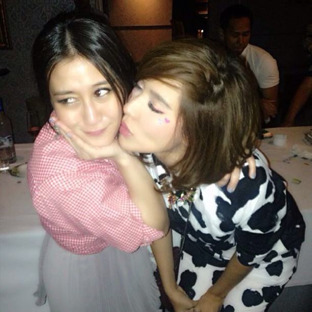 ปาร์ตี้วันเกิด พลอย เฌอมาลย์ ปาร์ตี้วันเกิด พลอย เฌอมาลย์