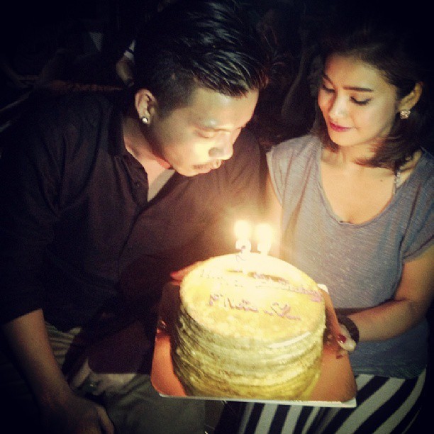 ชมพู่ ก่อนบ่าย ย้ำชัดไม่ได้แย่งสามีใคร เคลียร์จบแล้วกับอดีตแฟน ชมพู่ ก่อนบ่าย ย้ำชัดไม่ได้แย่งสามีใคร เคลียร์จบแล้วกับอดีตแฟน