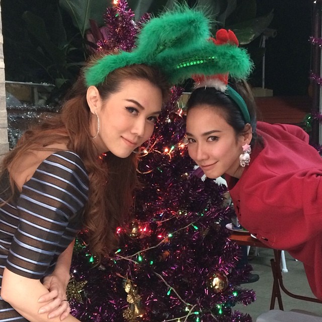 ประมวลภาพ ดารา นักแสดง ในลุคซานต้า ซานตี้ หล่อ สวย รับคริสต์มาส ประมวลภาพ ดารา นักแสดง ในลุคซานต้า ซานตี้ หล่อ สวย รับคริสต์มาส