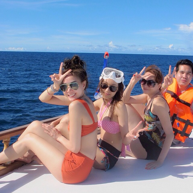 โฟร์ ศกลรัตน์ โฟร์ ศกลรัตน์