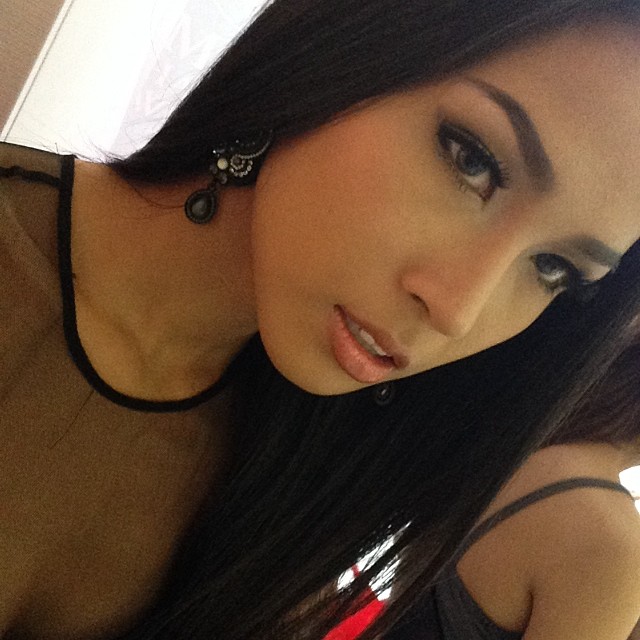 เมญ่า นนธวรรณ ทองเหล็ง เมญ่า นนธวรรณ ทองเหล็ง