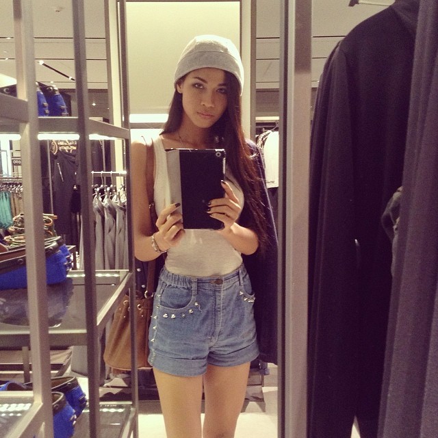 เมญ่า นนธวรรณ ทองเหล็ง เมญ่า นนธวรรณ ทองเหล็ง