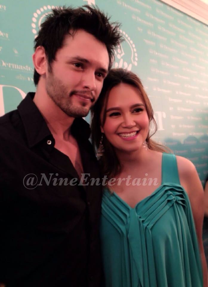 ทาทา ยัง - วิกเกอร์ ทาทา ยัง - วิกเกอร์