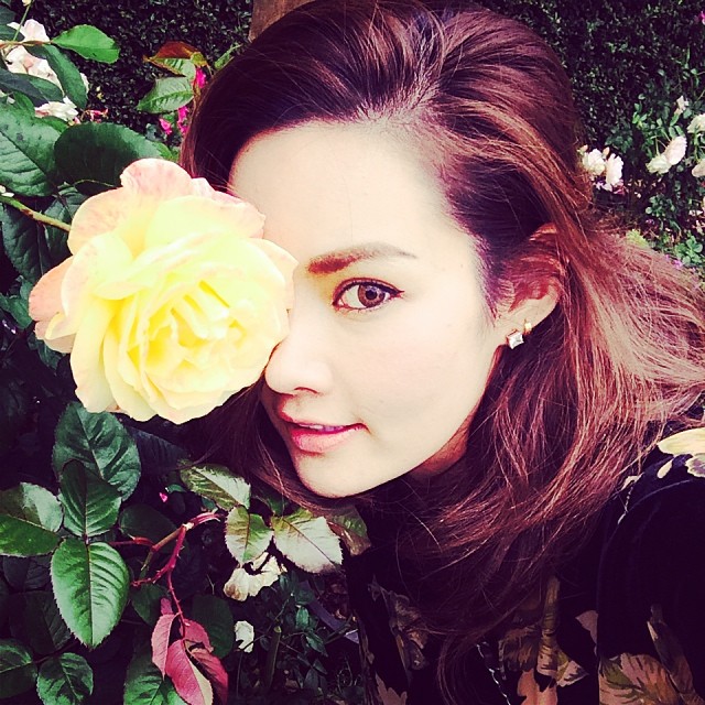 ญาญ่าหญิง พาแม่น้อย โพธิ์งาม แอ่วเหนือ ทำบุญรับปีใหม่ ญาญ่าหญิง พาแม่น้อย โพธิ์งาม แอ่วเหนือ ทำบุญรับปีใหม่