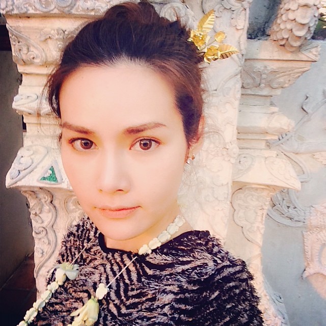 ญาญ่าหญิง พาแม่น้อย โพธิ์งาม แอ่วเหนือ ทำบุญรับปีใหม่ ญาญ่าหญิง พาแม่น้อย โพธิ์งาม แอ่วเหนือ ทำบุญรับปีใหม่