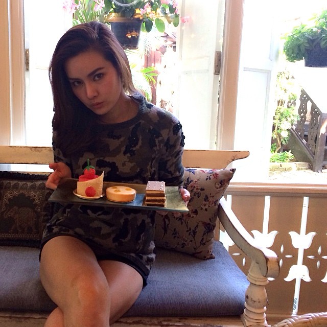 หญิง รฐา โพธิ์งาม หญิง รฐา โพธิ์งาม