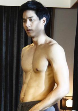 เงาะแท้แซ่ฮีโร่