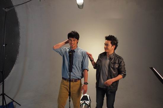 เอ๊ะ จิรากร MV เพลง ไม่ใช่ความลับแต่ยังบอกไม่ได้