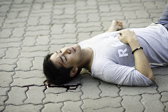ดัง พันกร MV เพลง รั้ง