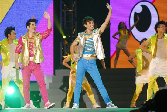 คอนเสิร์ต ลิฟท์ ออย
