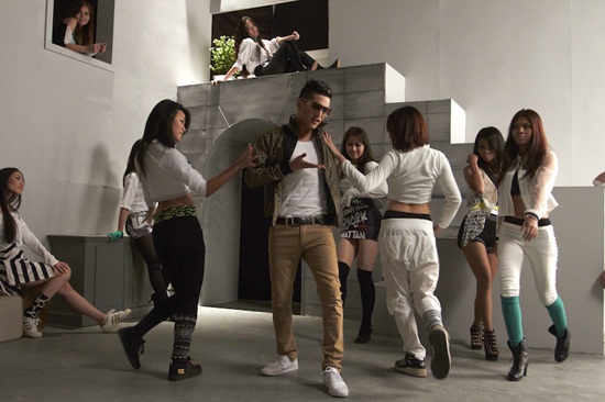 ชิน ชินวุฒ MV เพลง My Bad Habit