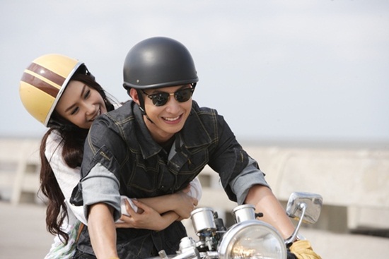 โตโน่ MV เพลง จะหยุดเวลาได้ไหม