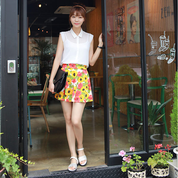 กระโปรงทรงสวิง