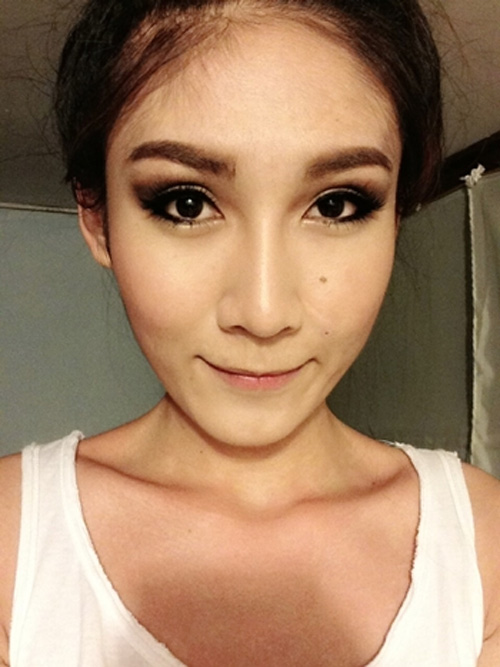 สอนแต่งหน้า