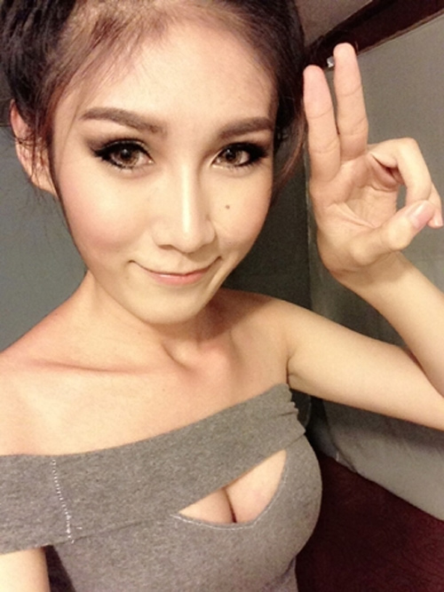 สอนแต่งหน้า