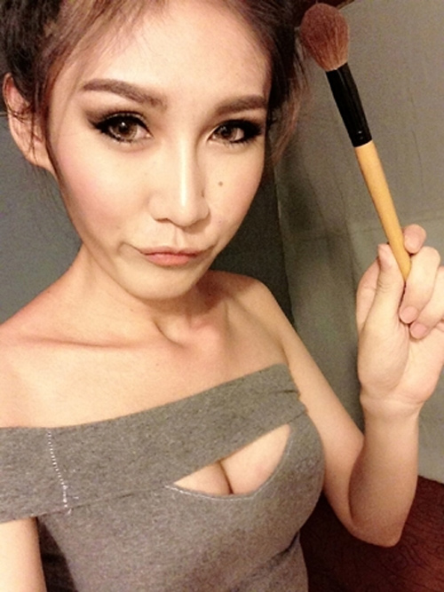 สอนแต่งหน้า